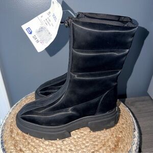 DKNY Platform Sole Winter Boots